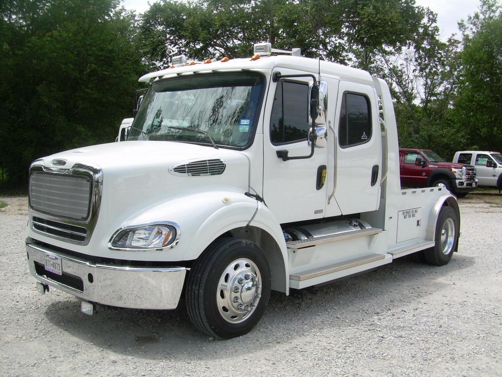 Name:  freightliner_M2_112.jpg
Views: 390
Size:  157.4 KB