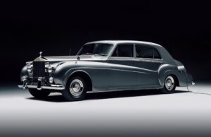 1961 rolls royce phantom ev conversion (lunaz)